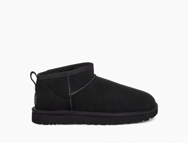 UGG Classic Ultra Mini Boot schwarz